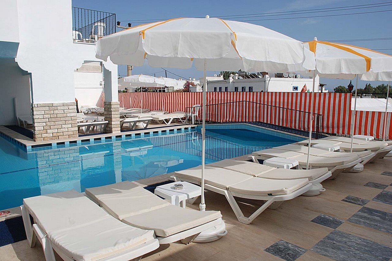 Sky Vela Hotel & Suites Gümbet Extérieur photo