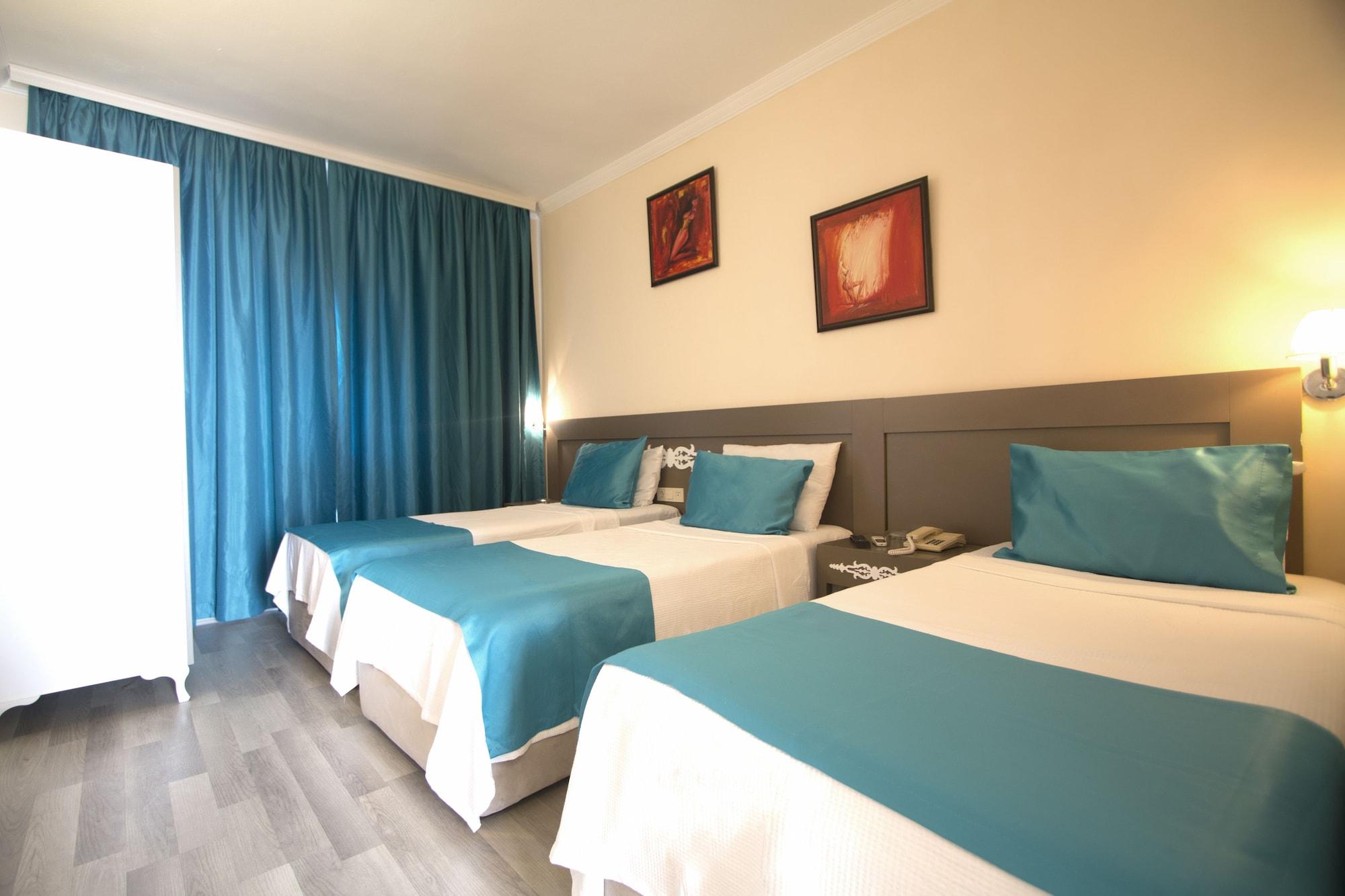 Sky Vela Hotel & Suites Gümbet Extérieur photo