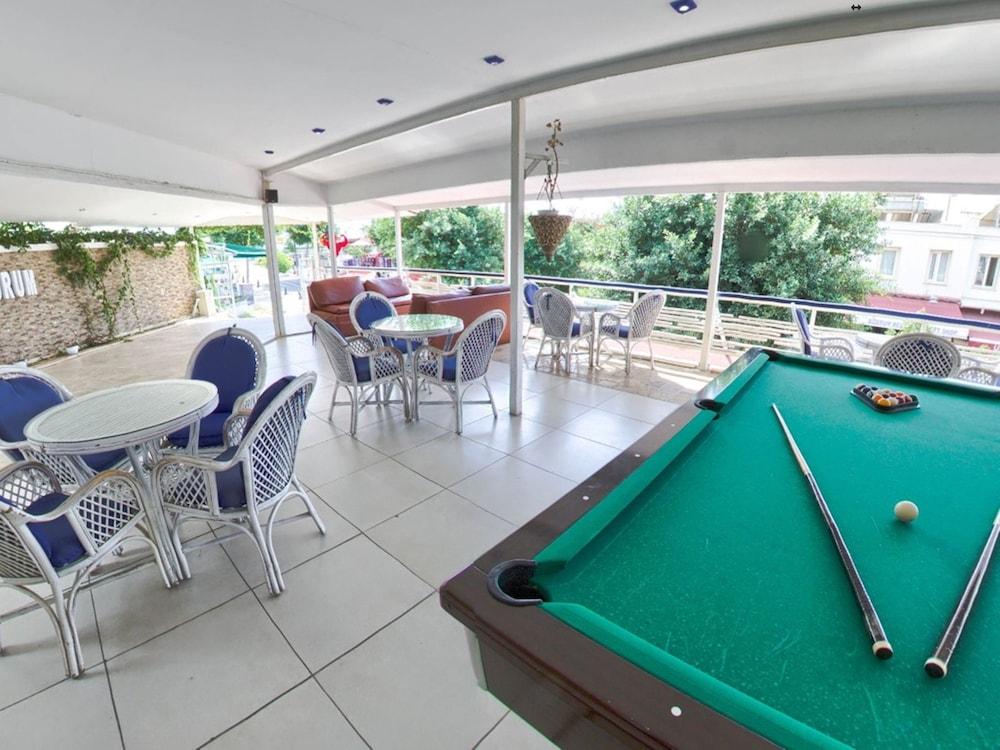 Sky Vela Hotel & Suites Gümbet Extérieur photo
