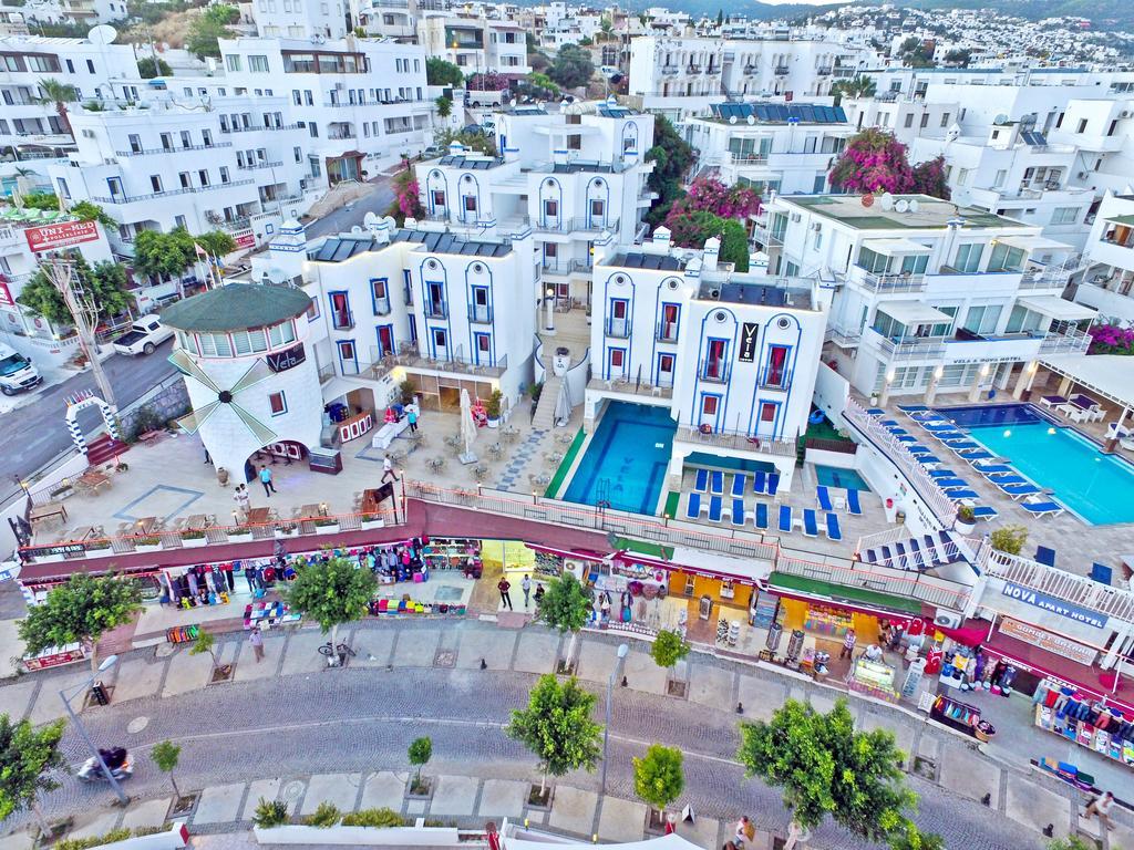 Sky Vela Hotel & Suites Gümbet Extérieur photo